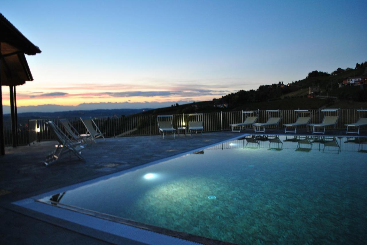 Casa Castella - Adults Only - Langhe Villa Diano dʼAlba Exterior foto