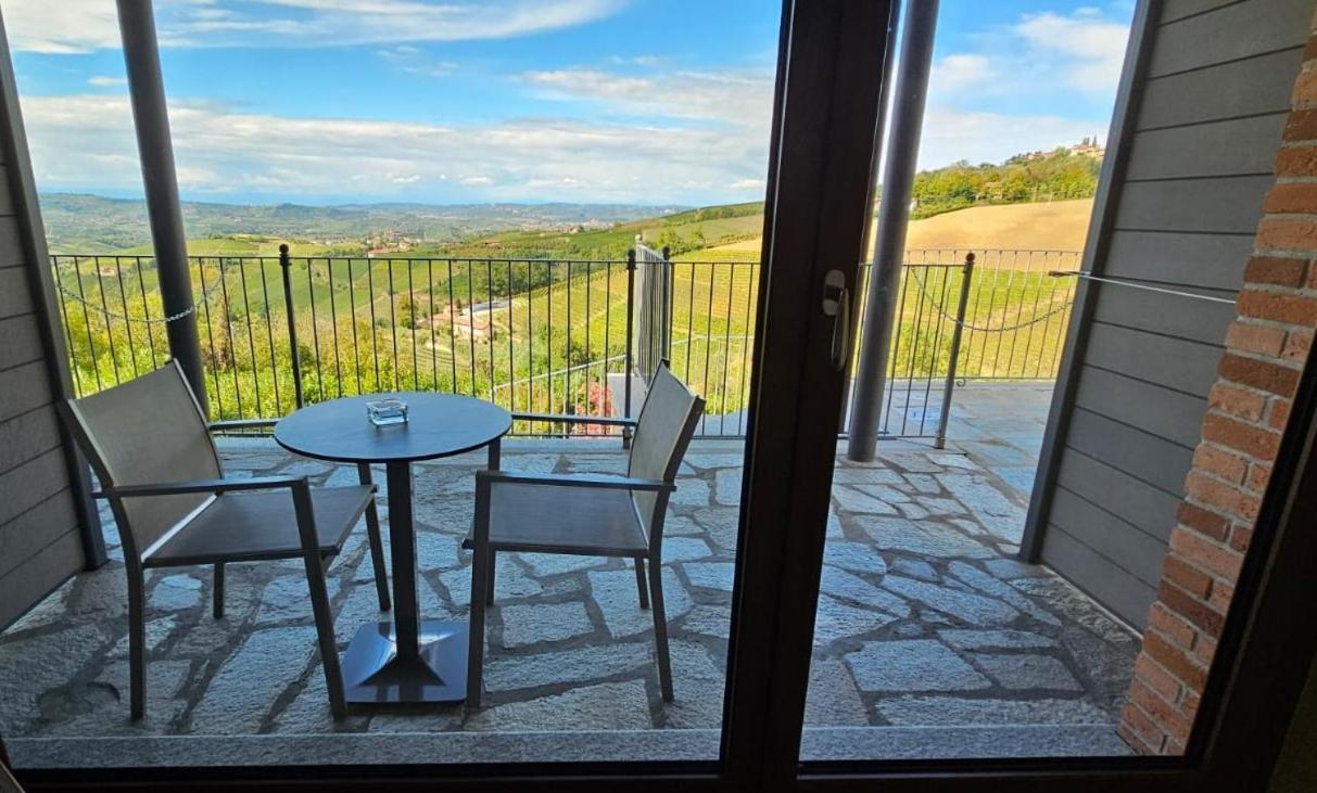 Casa Castella - Adults Only - Langhe Villa Diano dʼAlba Exterior foto