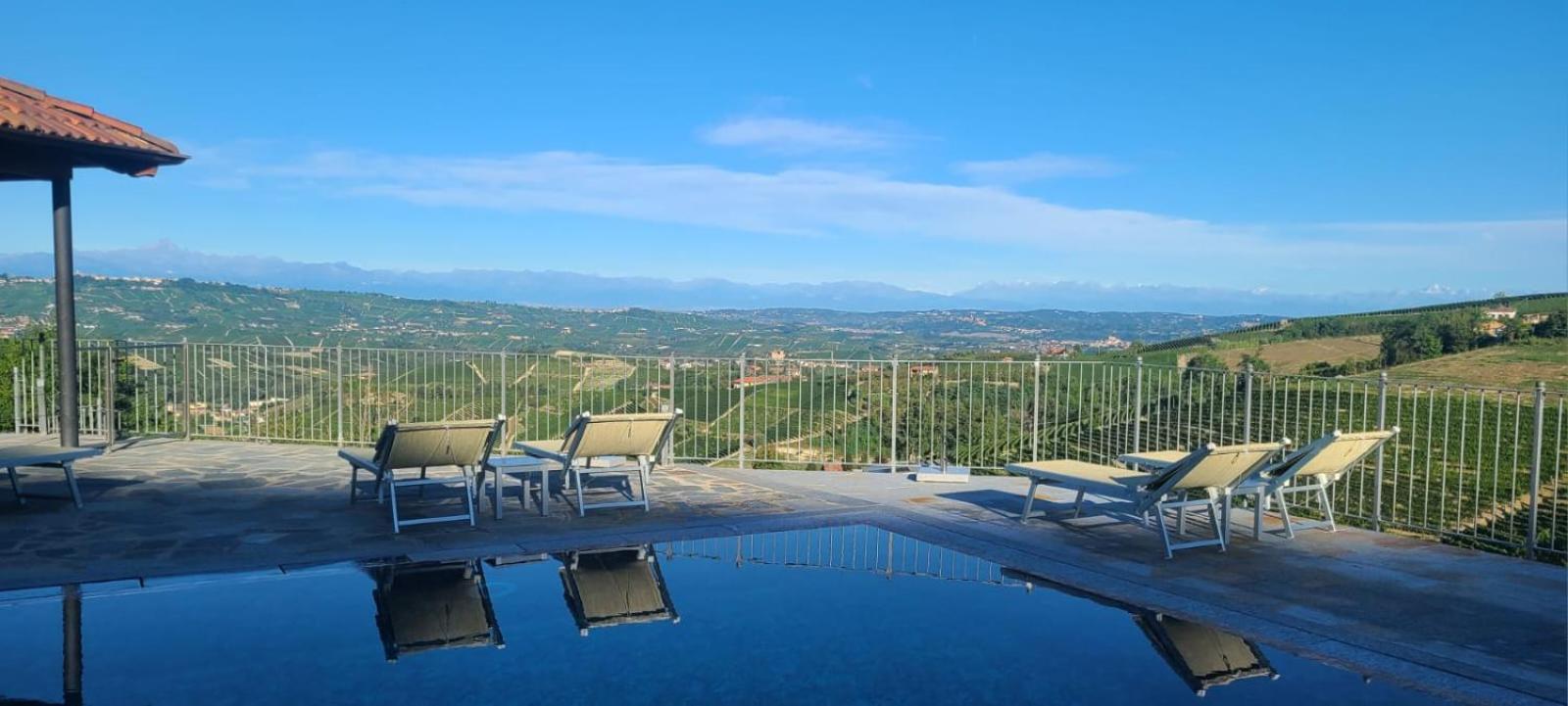 Casa Castella - Adults Only - Langhe Villa Diano dʼAlba Exterior foto